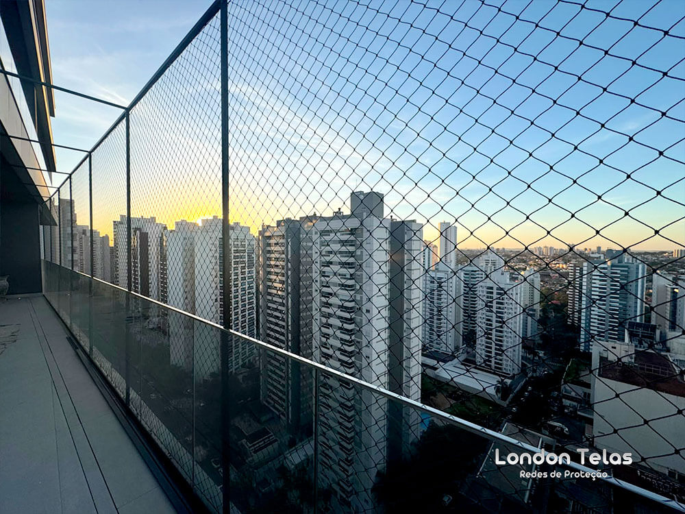 Estrutura Metálica em Alumínio e Rede de Proteção - Artesano - Londrina - PR