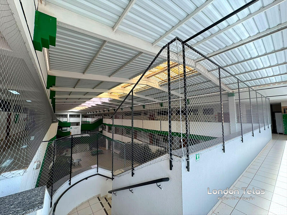 Tela de Proteção em Escola